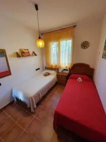 Villa Vivalavida home holidays. 1 km from beach Costa Brava. Major 25+ - Image 5