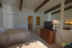 Ski/MTB/Golf Condo (#132) - Slope side | Mountain, golf course views | Vaulted ceilings! - Image 4
