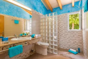 Gris 4 bedroom villa, Cala'n Forcat - Image 3