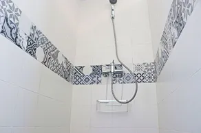 Neue Villa mit privatem Pool - Image 5