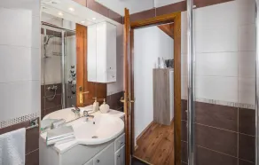 One-Bedroom Holiday Home In Svlovrec - Image 3
