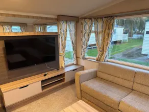 3BR-Sleeps6-Parking-Pool-NearBeach&Skegness - Image 4