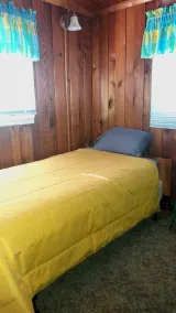 Kom væk fra det hele og slappe af med en visning af Lake Huron i Downtown Port Austin - Image 5