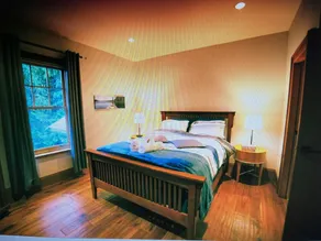 beautiful appointed suite on  the chilliwack river valley hobby Farm - Image 2