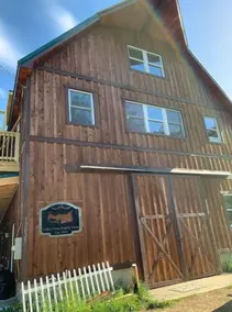 2 Valley View Family Farm Apartment - Image 4