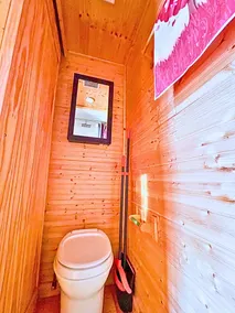 1 Lakefront, Comfortable, Affordable, Solo/Couple - Image 4