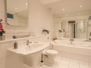 WHITE SAILS, pet friendly, country holiday cottage in Y Felinheli - Image 3