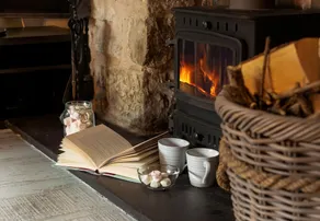 Charming Cottage in Caerway, No Deposit - Image 2
