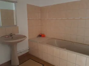 Accommodation in the village center - Image 2