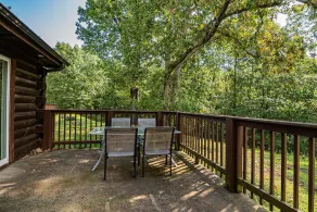 Traditional Log Cabin Near Big Cedar, PVT Fire Pit, Hot Tub, Scenic Woods, Trails End, Free Tickets! - Image 2