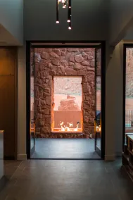 Luxury Service 3 Kings and Bunks & PRIVATE Pool - Sleeps 12 -  Daily HK - Image 3