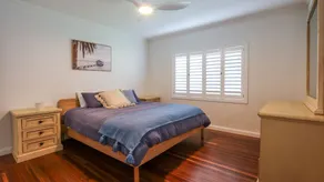 Bungalow Blue - 8 Illawong Lane - Image 3
