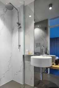 Breathtaking Sydney Harbour Views from Stylish Harbourside Studio - Image 2