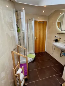 Gemütliche 2-Zimmer WHG mit Balkon /Parkplatz Ost/  Halbinsel Höri /Bodensee - Image 3