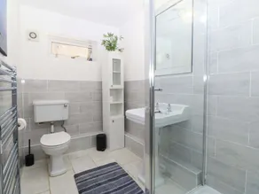 Beach House (Ty Traeth), DEGANWY - Image 2