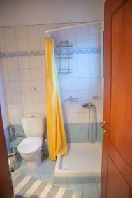 Vacation Home - Image 5