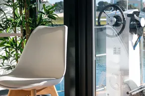 Floating House in a private marina 25 min from Porto - Image 2