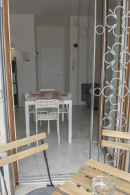 Apartamento de 2 dormitorios en el centro S. Bonifacio - Image 5