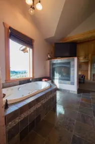 Fern Hill Lodge-Luxus Log Retreat auf 25 Hektar in Willamette Valley Wine Country - Image 2