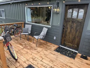The Willapa, Marina, Bikes & Crab Pots - Image 5