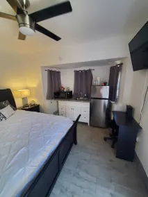 FeelAtHome - Image 3