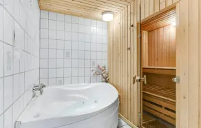 Beautiful Home In Christiansfeld - Image 3