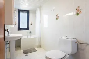Country House 'La Christine' with Sea View, 2 Balconies & Wi-Fi - Image 2