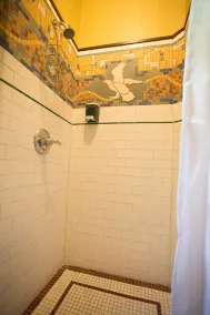 McMenamins White Eagle - Image 2