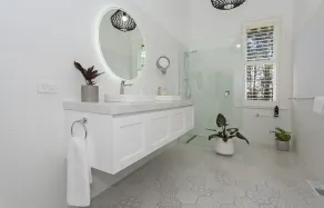HEALESVILLE GETAWAY - Image 5