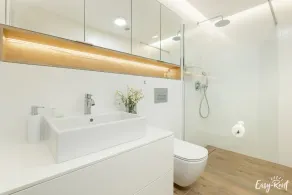 Beachfront Holiday Apartment, Sauna, Swimming Pool - Image 5