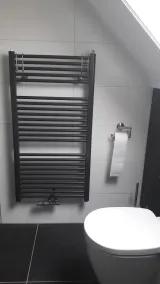 Maison meublée moderne pour 6 personnes, au bord de l'eau - WiFi !! - Image 4