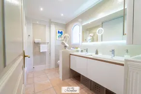 Air-conditioned villa with private pool 5km from Avignon center - Image 3