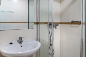 Appartamento \"Urban beach Imperator\" con vista mare, piscina, A/C e Wi-Fi - Image 4