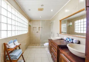 Home by the Sea - Ocean Front Villa - Image 3