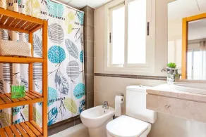 Apartment with mountain views, ideal for couples - Image 3