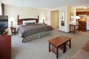 Queen Suite in Stafford! Shared Indoor Pool + 24h Business Center - Image 5