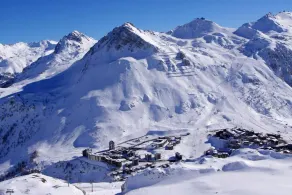 A 20m de las pistas de esquí, 1.o piso, balcón, tv, local para esquís, 25m², Tignes - Image 5