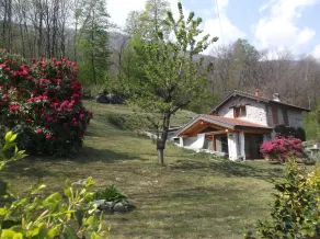 Schöne rustikale 7 km vom Ortasee - Klassische italienische Chalets gerade restauriert - Image 4