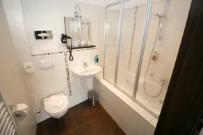 Junior suite with bath - Home Hotel - Image 5