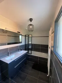 Maison Neuve à 250 Mètres de la Plage - Image 5