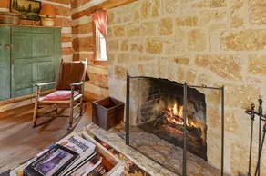 Ab Butler Marshall Creek Suite 1 Bedroom Cabin by RedAwning - Image 2