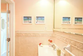 Mermaid Magic 3bed / 3bath Halbduplex mit Anlegestelle & Cabana Club - Image 2