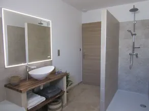 VACATION VILLA 4 STARS 6 PERS WITH HEATED POOL IN PROVENCE - Image 3