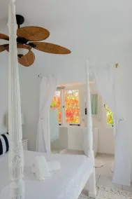 Ocean Front Property - Villa 5 Aruba Stunning - Image 4