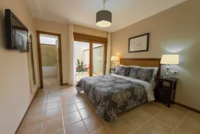 Purer Genuss, Billardtisch, Whirlpool, beheizter Pool, kostenloses Wifi, Full Sky TV !! - Image 3
