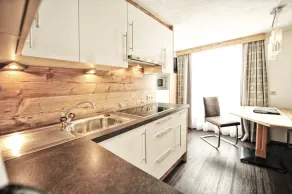 HIRSCH by Summit Residence - Image 5