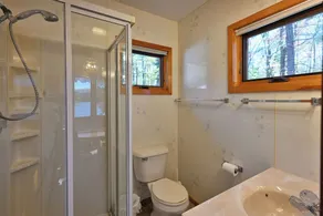 Charmante 2 Schlafzimmer, 2 Bäder Vermietung Haus - Image 2