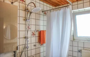 Amazing Apartment In Lage With Wifi - Image 2