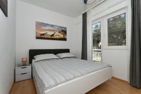 TIA 1 with one bedroom and sea view, in Okrug Gornji - Image 3