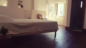 Residenza medievale con piscina nel cuore di una proprietà di sedici ettari - Image 2